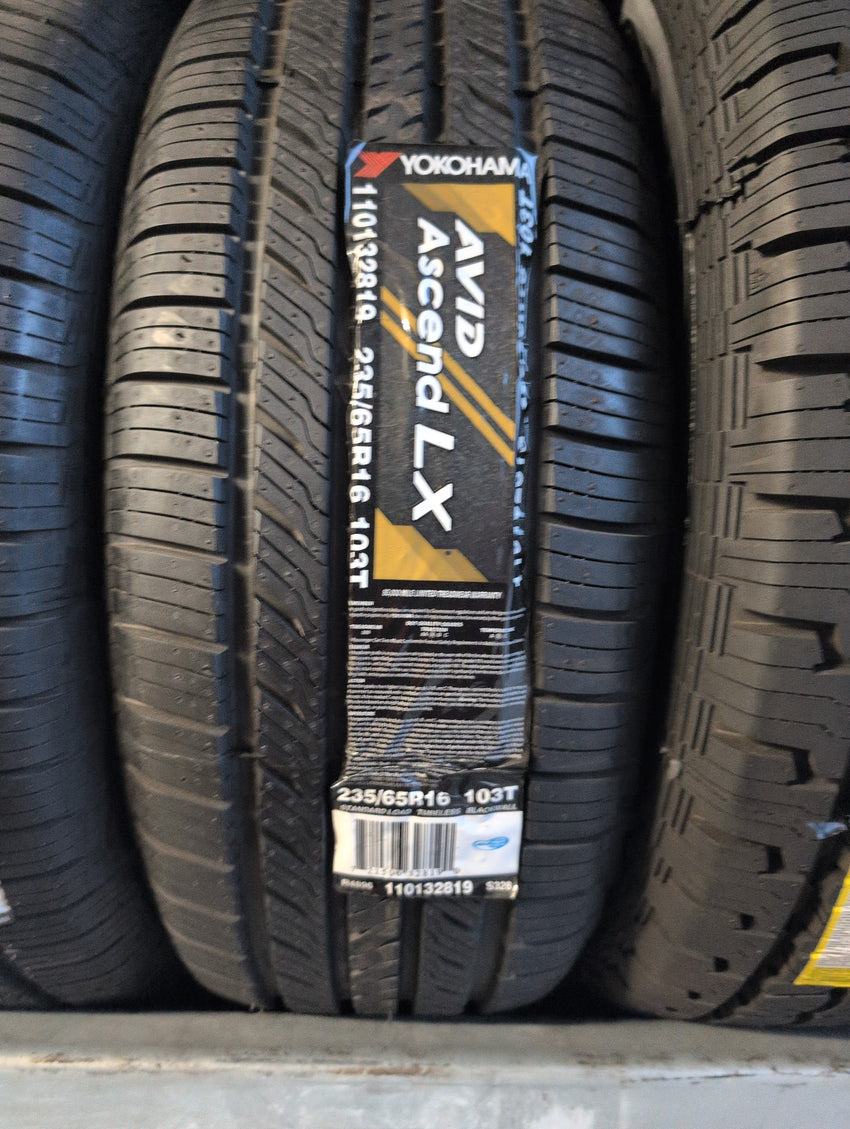 235/65R16- Yokohama avid ascend LX